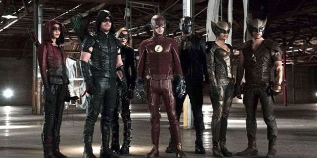 《女超人》《闪电侠》推交叉剧集