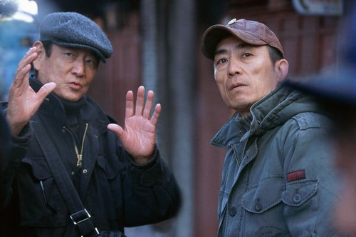 张艺谋电影在商业时代的迷失 高投入以牺牲影片内涵为代价? 品碟赏乐爱生活 电影