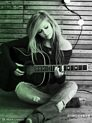 [12.06.25]艾薇儿三单《Wish You Were Here》