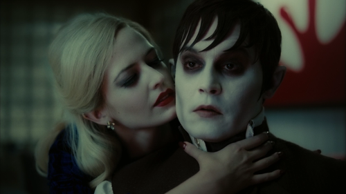 怎么才能让自己变成吸血鬼 114104.39612318.jpg