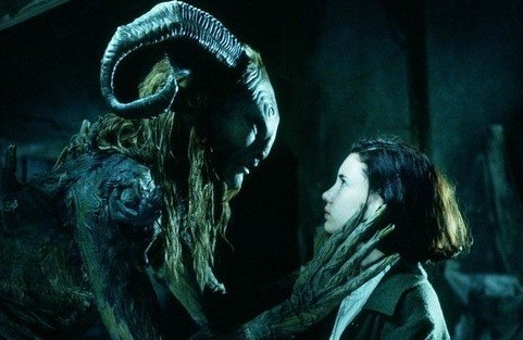 梦境迷踪，解密双蟒之梦中的恐惧与重生