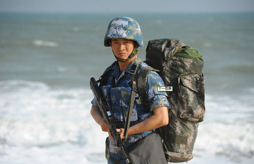 大全 杨志刚演活蒋小鱼 – 《火蓝刀锋》<em>影评</em>