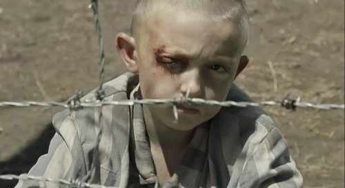 【<em>资源</em>】<em>穿条纹睡衣的男孩</em> the boy in the strip