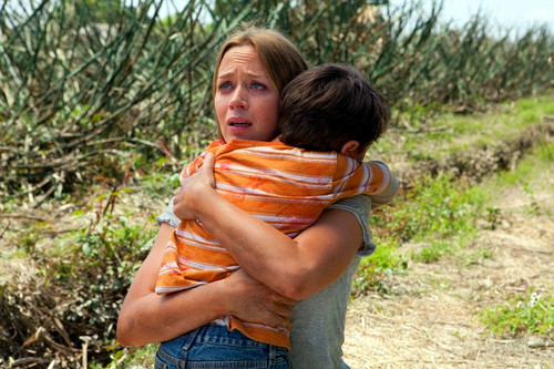 【环形使者】--伪科幻、真写实的模范生 – 《