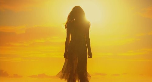 《恋恋书中人》:给个女神爱不爱