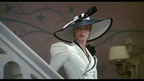 《阳光下的罪恶》--永远的破案高手-波罗 – 《