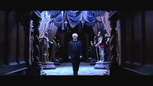 《幽灵鬼屋》--家庭喜剧之老房有鬼