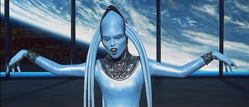 SB超码、吕克·贝松、布鲁斯·威利斯、米拉·乔沃维奇:第五元素 正片图赏 – 《第五元素》影评