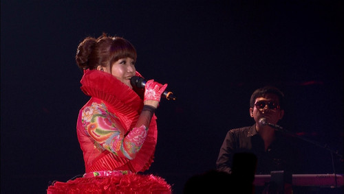 蓝小姐演唱现场 025835.79022765.jpg