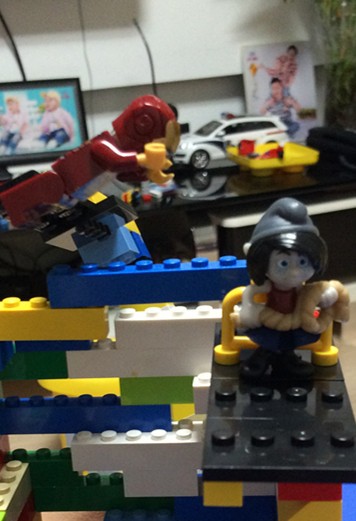 复仇者联盟第二集--小逗逗见义勇为,复仇者勇救