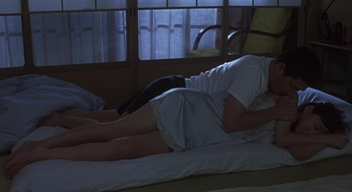 《秘密》车祸 <em>母女</em>灵魂<em>互换</em> 女儿取代亡母 与父