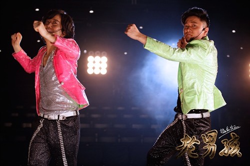 猛龙过江简谱_李小龙猛龙过江图片(3)