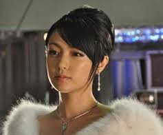 比较《幻夜》与《<em>白夜行</em>》两部<em>电视剧</em>及其两对