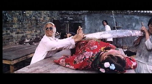 《地狱无门》:【重口味】杀戮剖尸人吃人