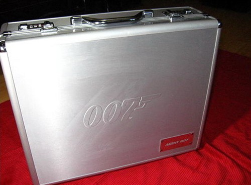 版 44碟+阿斯顿马丁车膜型 二手碟片交易群 电影