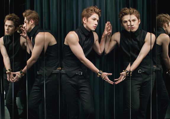 《小时代》造星<em>工厂</em>--软<em>妹子</em>&小鲜肉蜕变成神