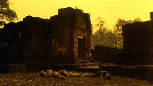 《狗咬狗》:吃人的世界 天堂电影小组 电影