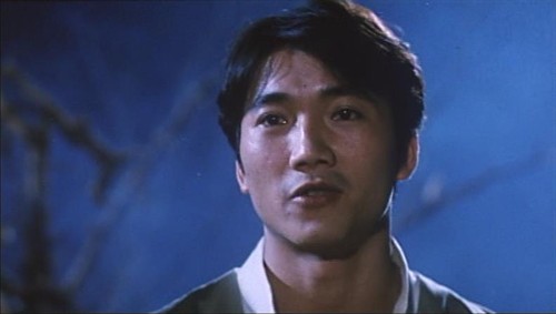 1988 羞羞鬼九月初九之重见天日,一眉道长林正英客串,衰仔曾志伟窥女致死,直男倪星喜获齐人之福!