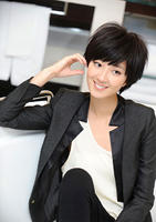 桂纶镁 Lun-mei Guey