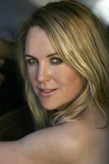 蕾妮·奥康纳renée o'connordanielle savre托马斯·林克thomas len