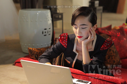 《百年婚纱店》曝主海报 打造中国版 奇妙物语