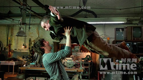 西游降魔五连冠破12亿 逆世界首周4300万