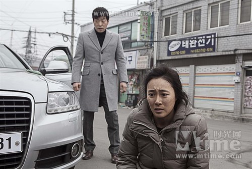 《捉迷藏》疯女人 电影不夜城 电影