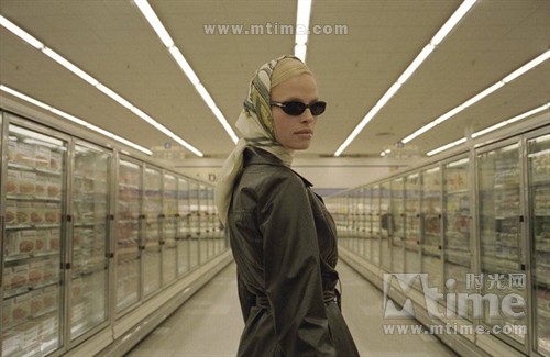 绝佳的讨论文本 – 《西蒙妮》影评