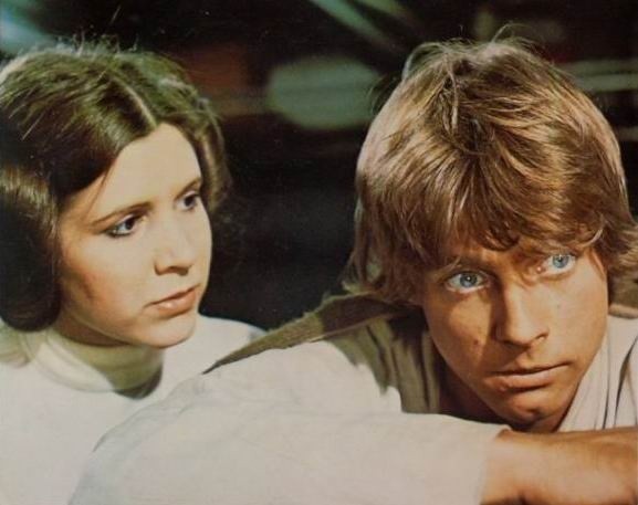 《星球大战》中的莉亚公主和天行者卢克