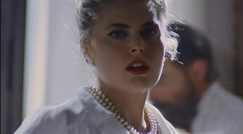 1994偷窥狂人丁度巴拉斯公公儿媳鹊巢鸠占扒灰乱伦一家仍亲