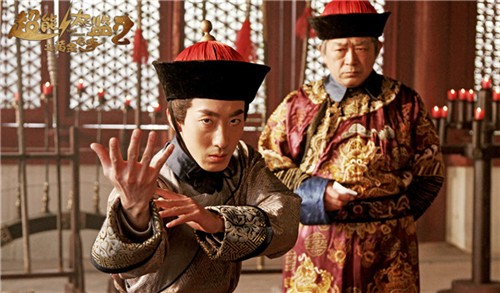 超能太监之黄金右手打完飞机打坏蛋