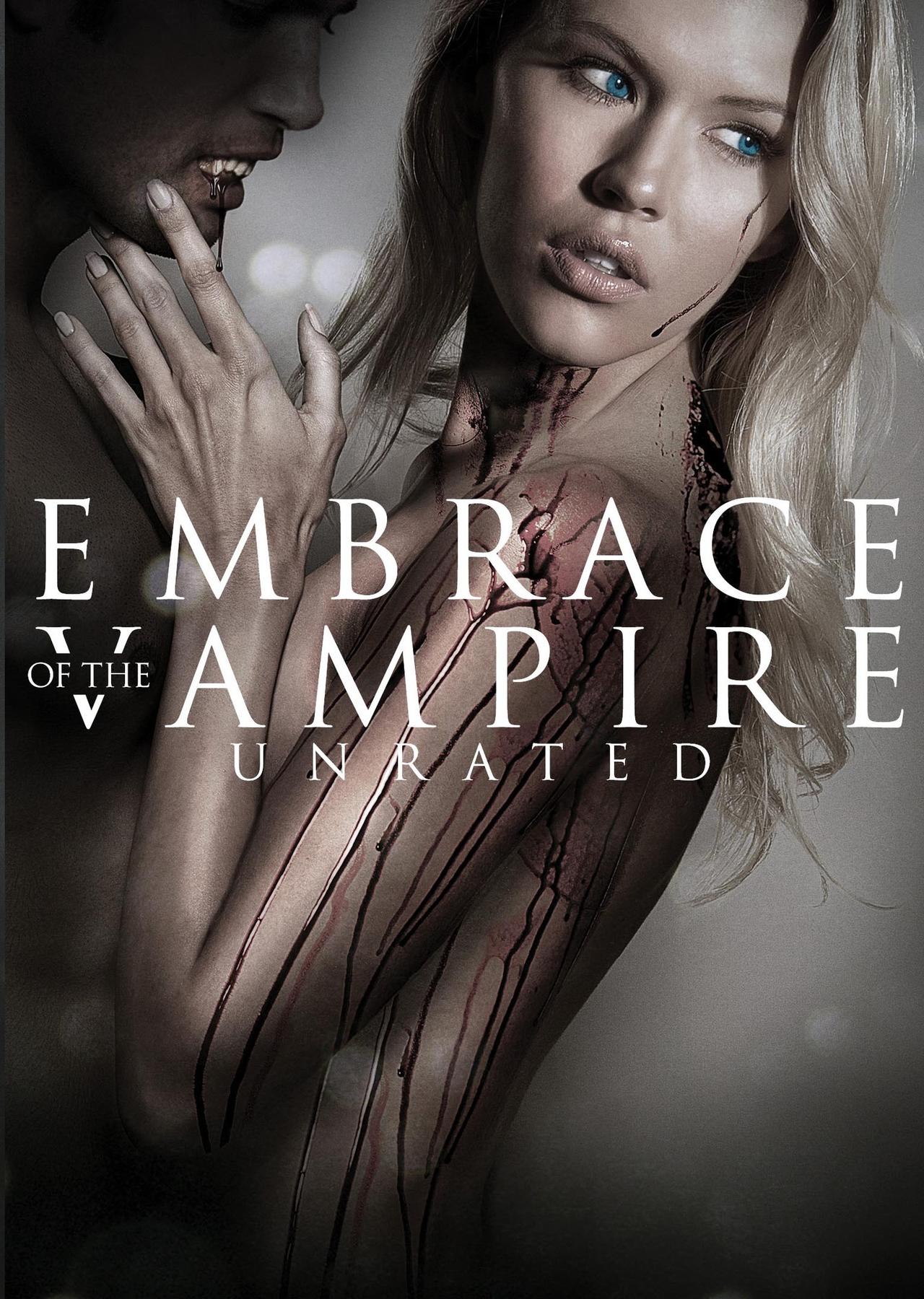 Embrace of the Vampire海报