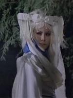 狼女白魔海报