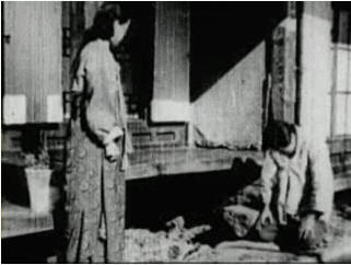 检查官和女老师