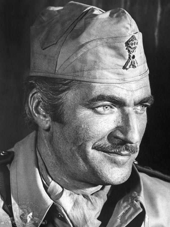 barkisfreddie jones弗雷迪·琼斯james steerforthpaul bettany保罗