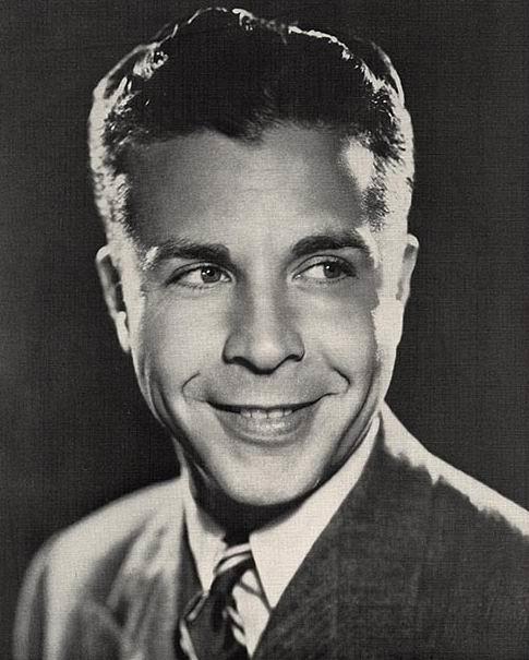 (uncredited)艾德娜·珀薇安丝edna purviancekissed by david