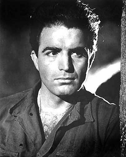 himself (uncredited)tony bill托尼·比尔himself (uncredited)edgar