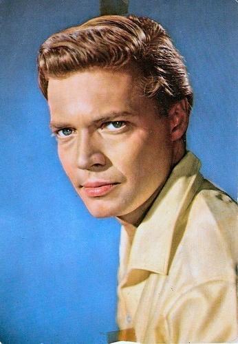 卡尔亨兹·伯恩