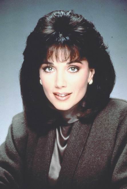 斯蒂芬妮·克拉默