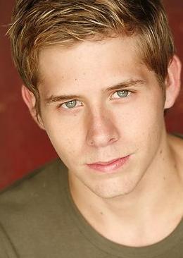 shokramofficer #1stephen graham斯蒂芬·格拉汉姆officer elliot