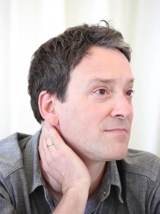 paramedicraphael feldmanguy from clubryan eggold瑞安·艾戈尔德