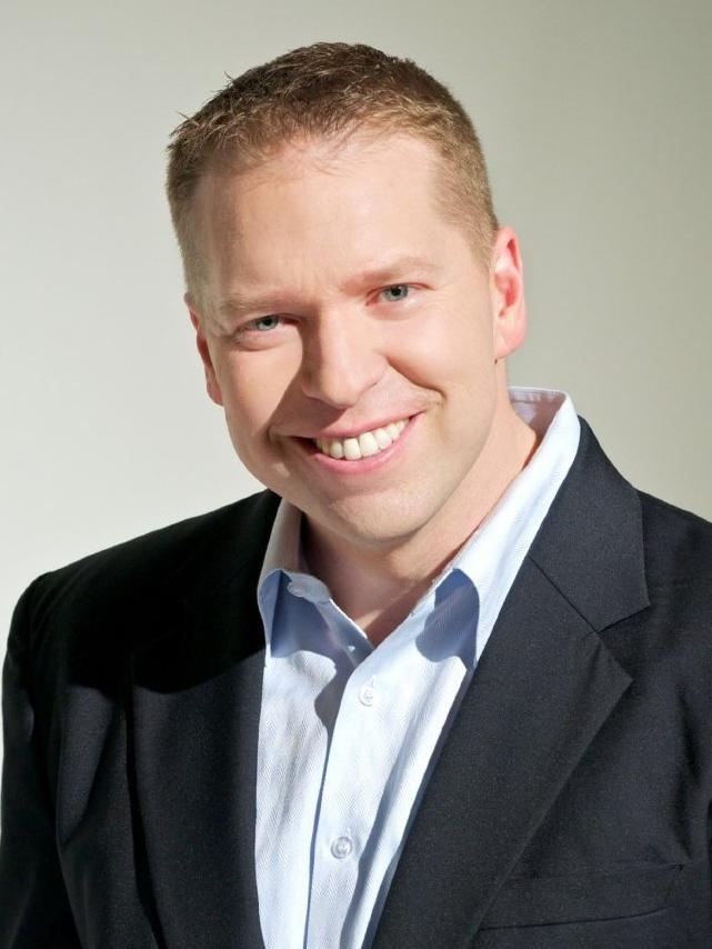 caldwell安德鲁·卡德威尔kevin brewerdrake bell德雷克·贝尔角色