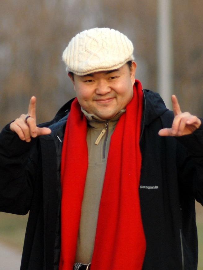 人艺演员班赞因病去世享年41岁