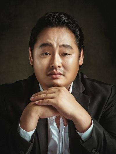 英的哥哥)孙贤周hyeon-ju son张英哲(国会议员)李相烨sang-yeop lee金