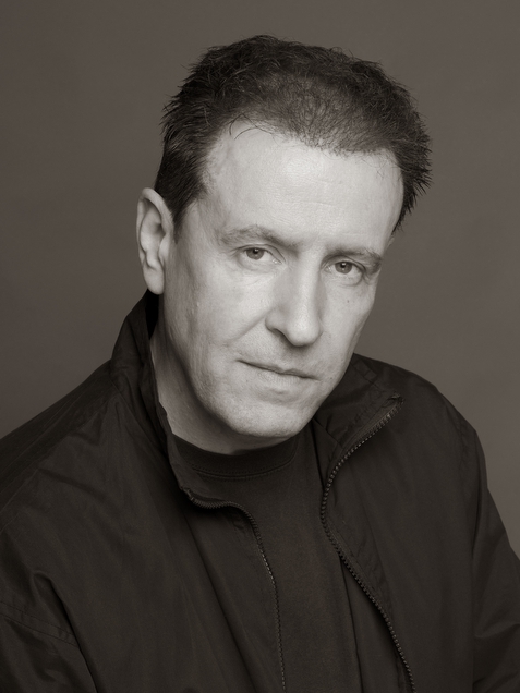 9泰山归来:险战丛林演员2015巴尼·汤姆森传奇演员20126.