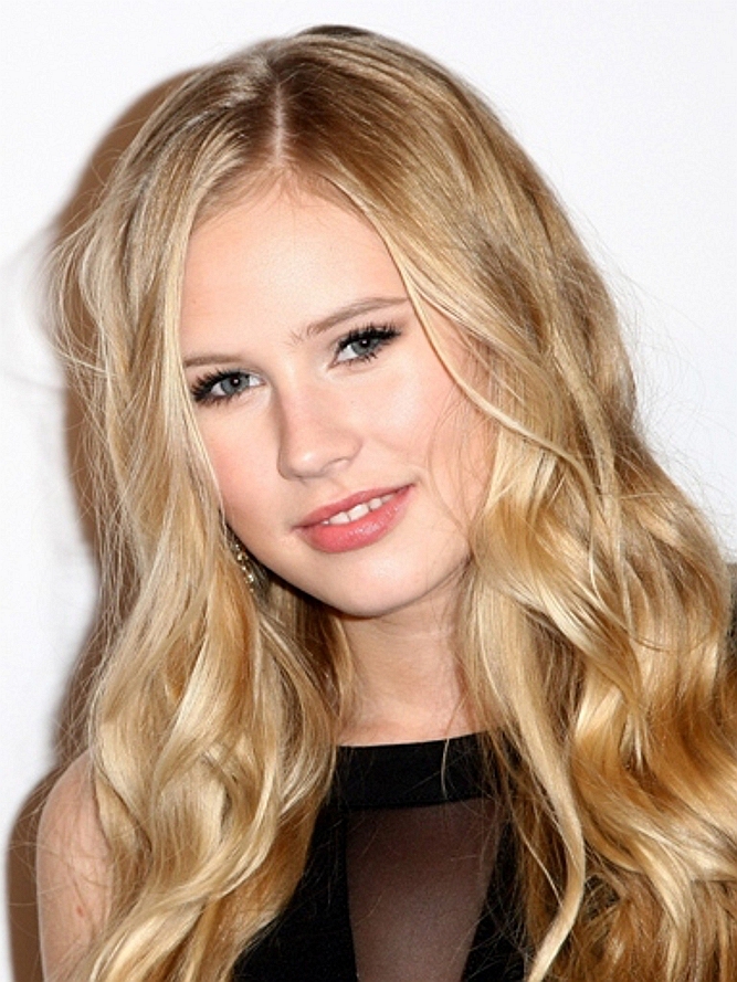 达妮卡·亚罗什,danika yarosh - 时光网mtime