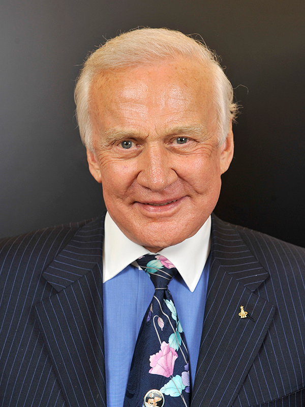 巴兹·奥德林,buzz aldrin - 时光网mtime