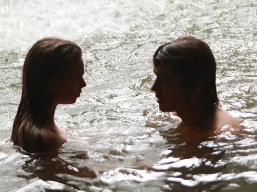 蓝色珊瑚礁:觉醒