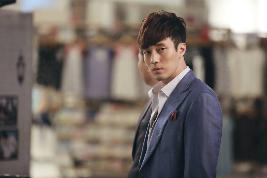 主君的太阳
