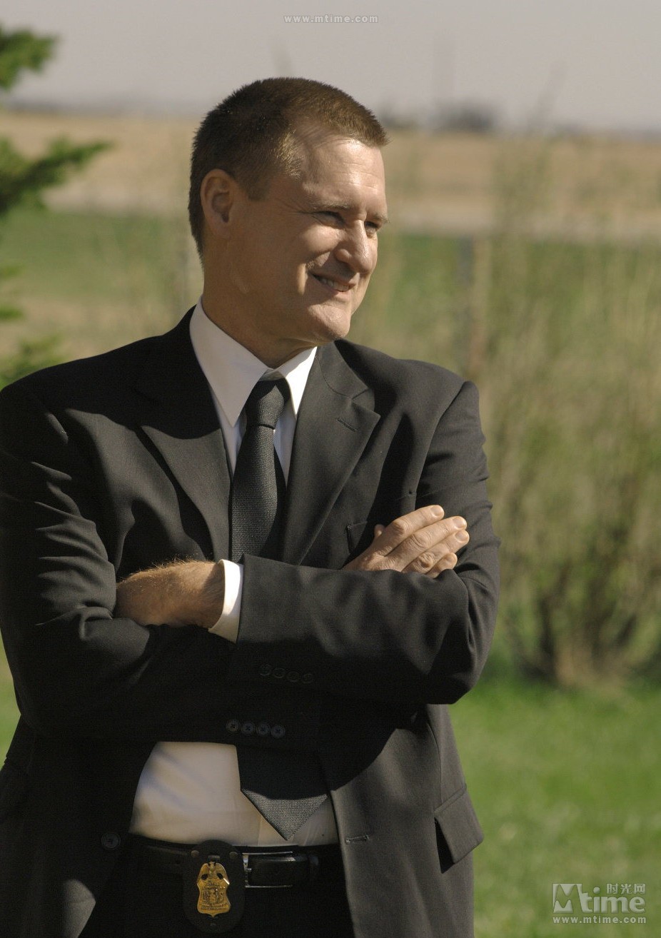 926x1314 (1188 kb)         : 5-22-2008上传人: totoro